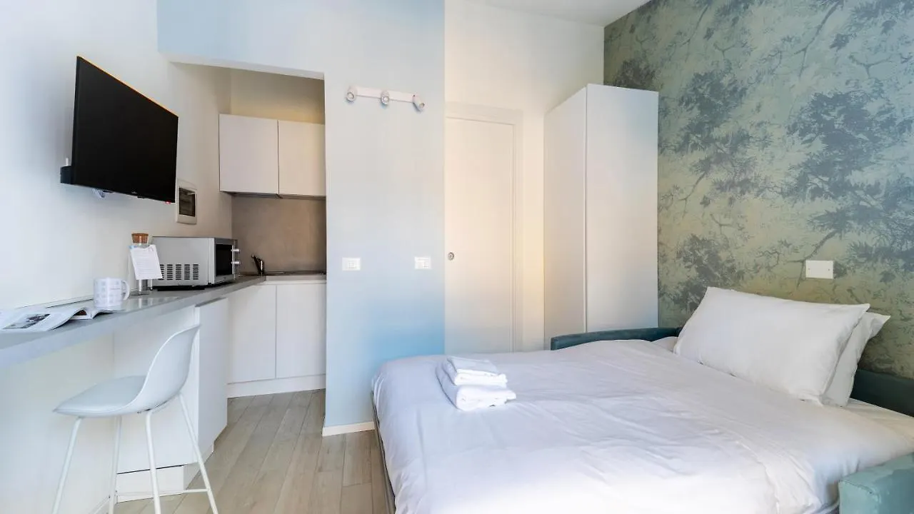 Italianway Apartment Milan 0*,  Italy